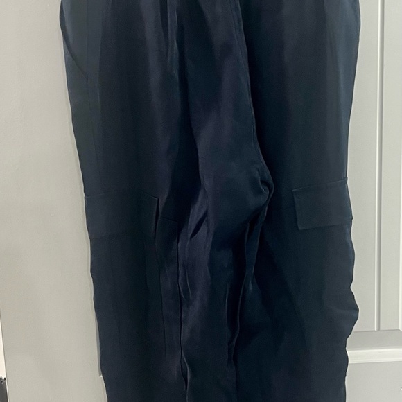 Cinq a Sept Giles Cargo Jogger Pant Satin Viscose High Waist Navy Small - Picture 3 of 6